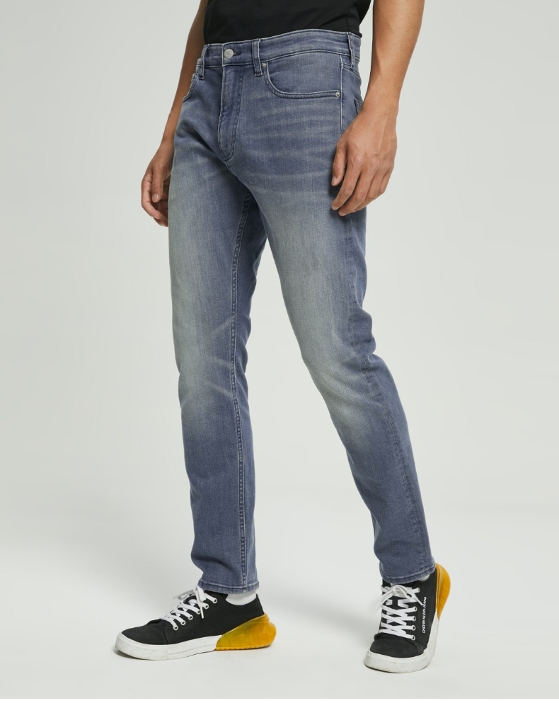 ckjeans22春夏新款男士运动楔形版logo贴片水洗牛仔裤j3206721bz蓝