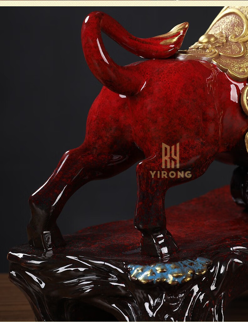 易蓉 运势如虹陶瓷招财牛摆件客厅办公室桌生肖牛装饰工艺品牛气冲天