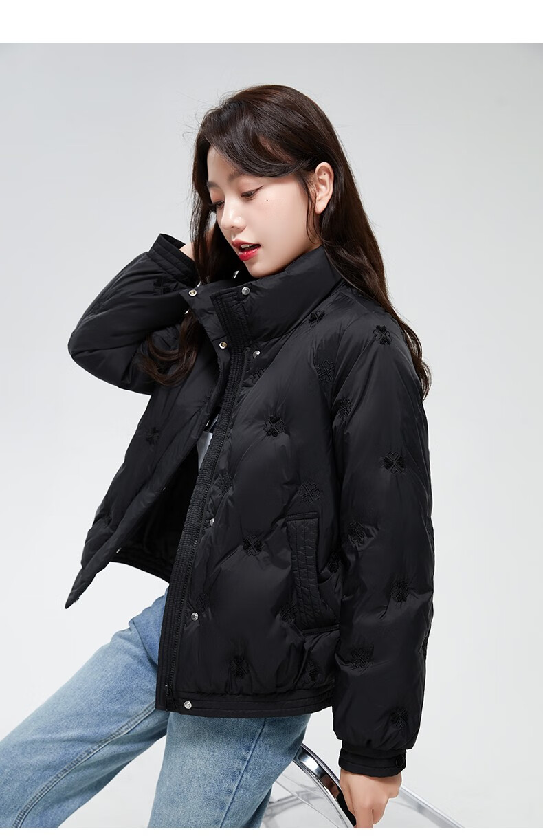 鸭鸭羽绒服女短款2022年新款立领小个子宽松连帽白鸭绒面包服外套