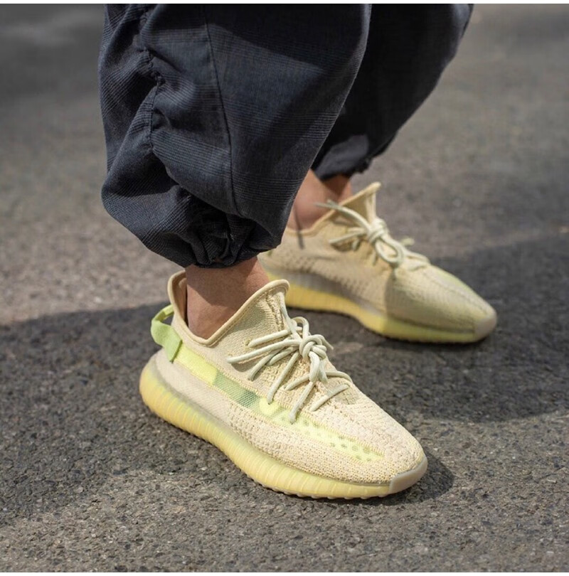 阿迪达斯adidas yeezy 350 v2脏黄 镂空 天使 欧洲限定椰子350 跑步鞋