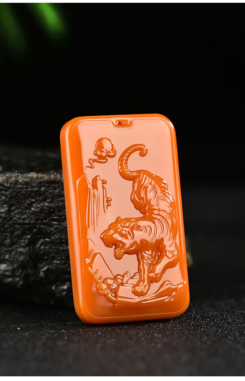 玉等我和田玉黄沁虎牌吊坠男女下山虎玉石玉坠玉佩属老虎本命年项链