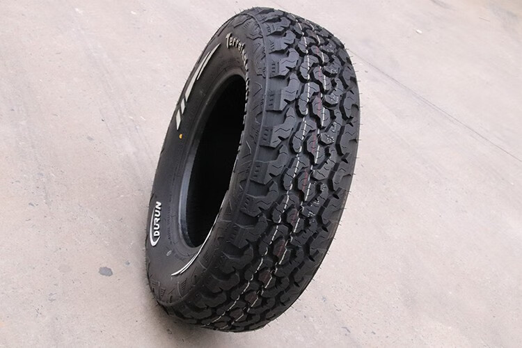 盾轮全新汽车轮胎 持久耐用 排水防滑 盾轮 235/65r17 rh01【图片