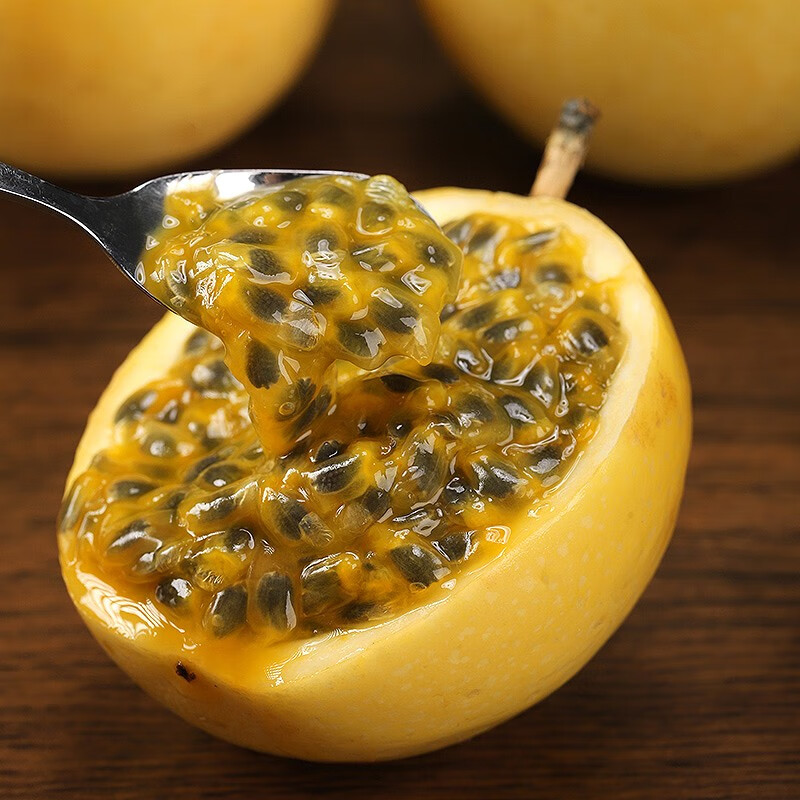 荣嵘海南黄金百香果大果钦蜜9号孕妇新鲜黄金果现摘3斤紫色百香果酸甜