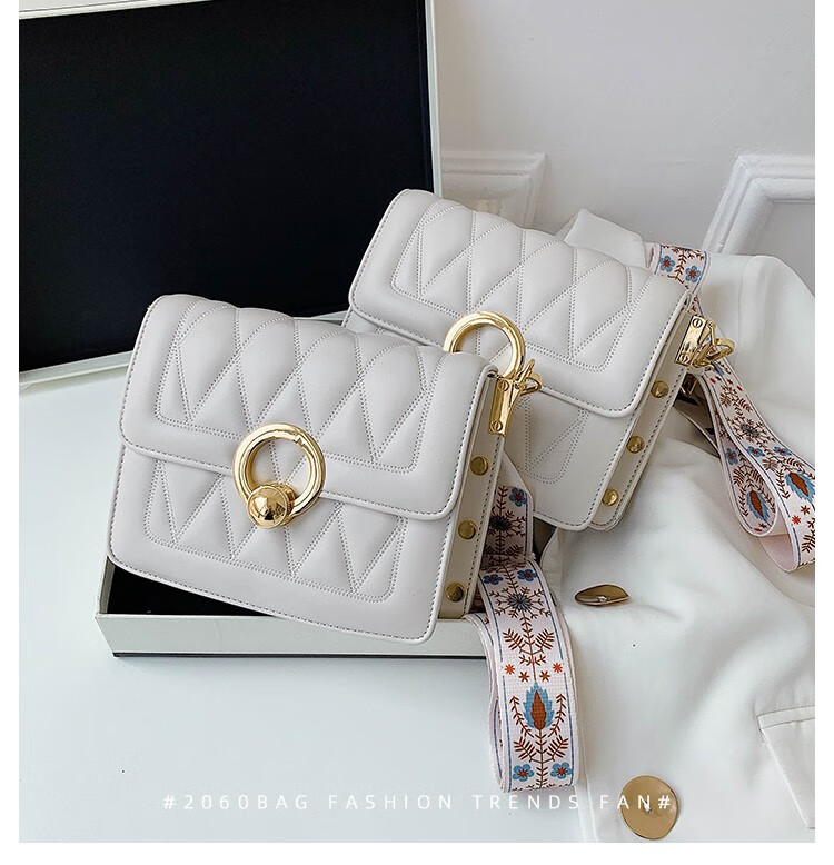 modo向阳而生夏季宽肩带包包女2021流行新款潮韩版百搭单肩斜挎时尚