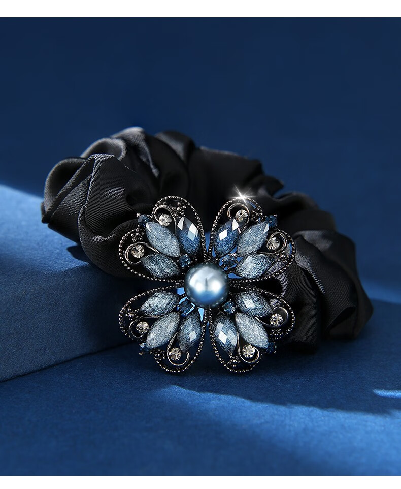 法蝶莎fadiesha品牌发绳高级感轻奢水钻四叶草发饰头绳2022新款优雅