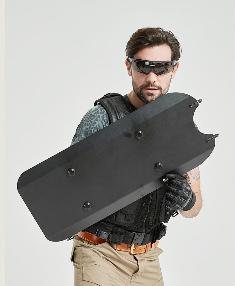 无贼wzjp日久同款cs野战多功能防卫战术臂盾护臂led灯头盾牌简易头