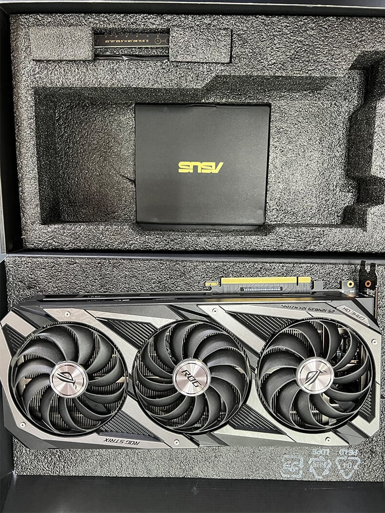 99新华硕rog玩家国度猛禽tuf3070ti3080306067006800xt显卡tufrtx3080