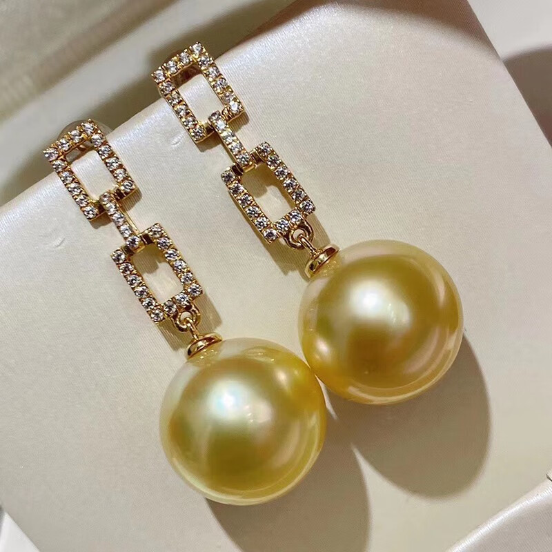 发源地南洋金珍珠耳坠海水珍珠耳钉简约时尚皮光好18k金镶嵌锆石耳饰