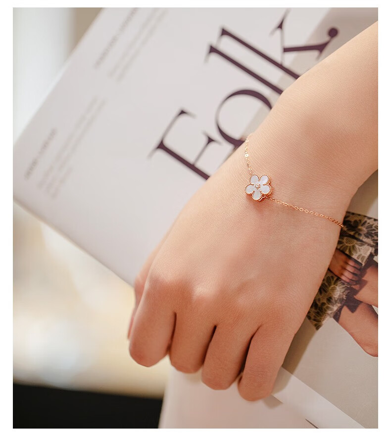 memora诗普琳勿忘我系列18k金钻石手链单花孔雀石贝壳玉髓手链kb22150