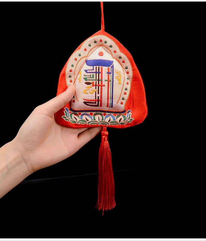 艺巅吉彩 藏香囊 天然藏香藏式刺绣香袋汽车挂件 十相自在摩尼宝去