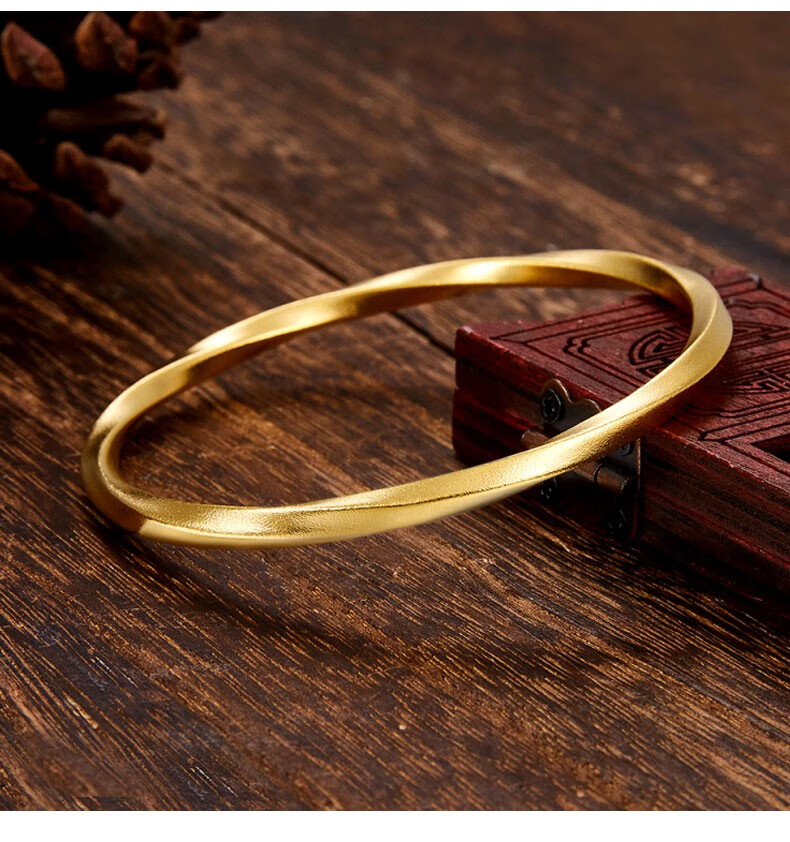 韩大福 莫比乌斯手环足金9999实心素圈磨砂金镯子传承古法黄金手镯