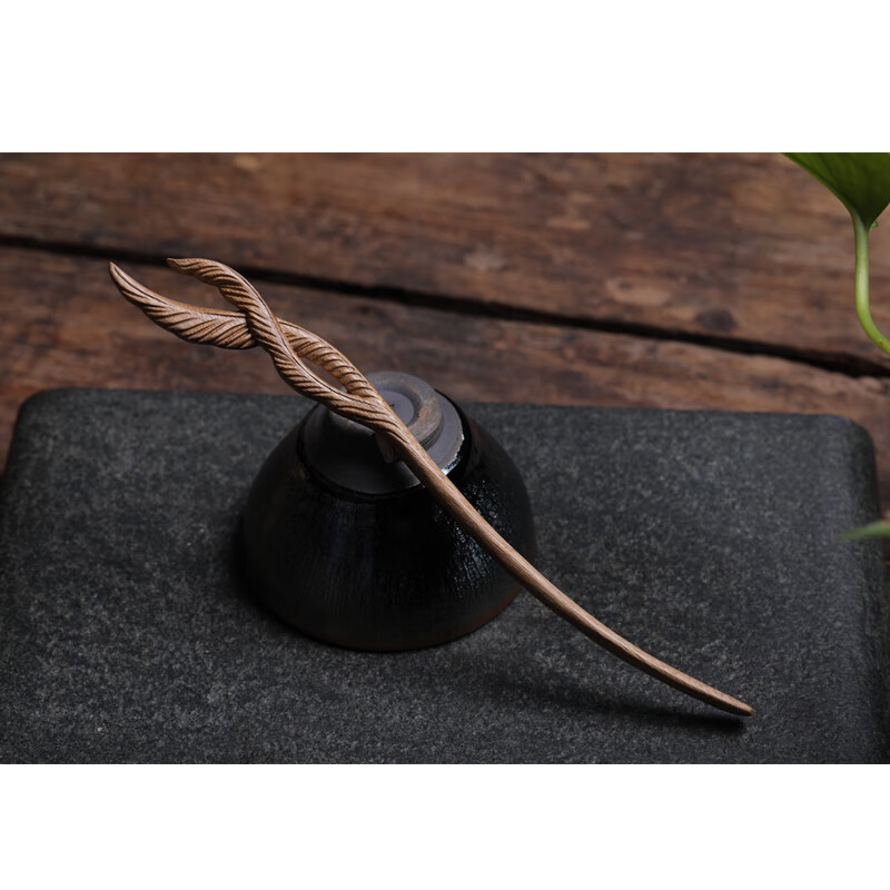 金丝楠木【凤翎】发簪 【规格】:长度200宽度25厚度