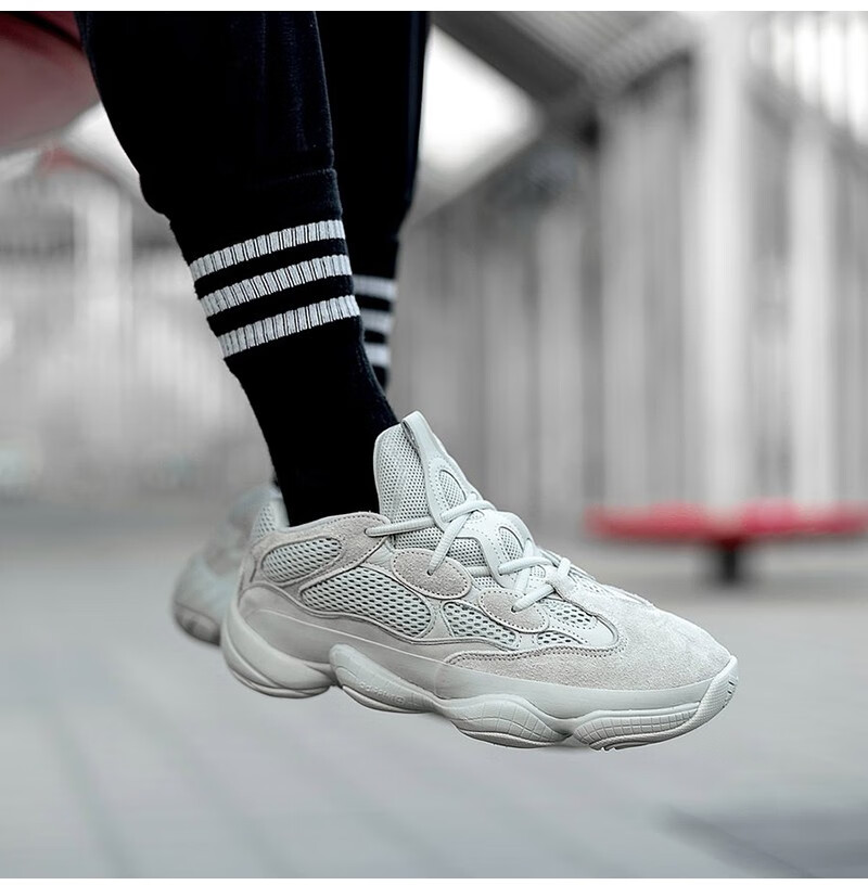 阿迪达斯adidas yeezy 500 海盐 盐渍 男女同款椰子500 复古 老爹鞋