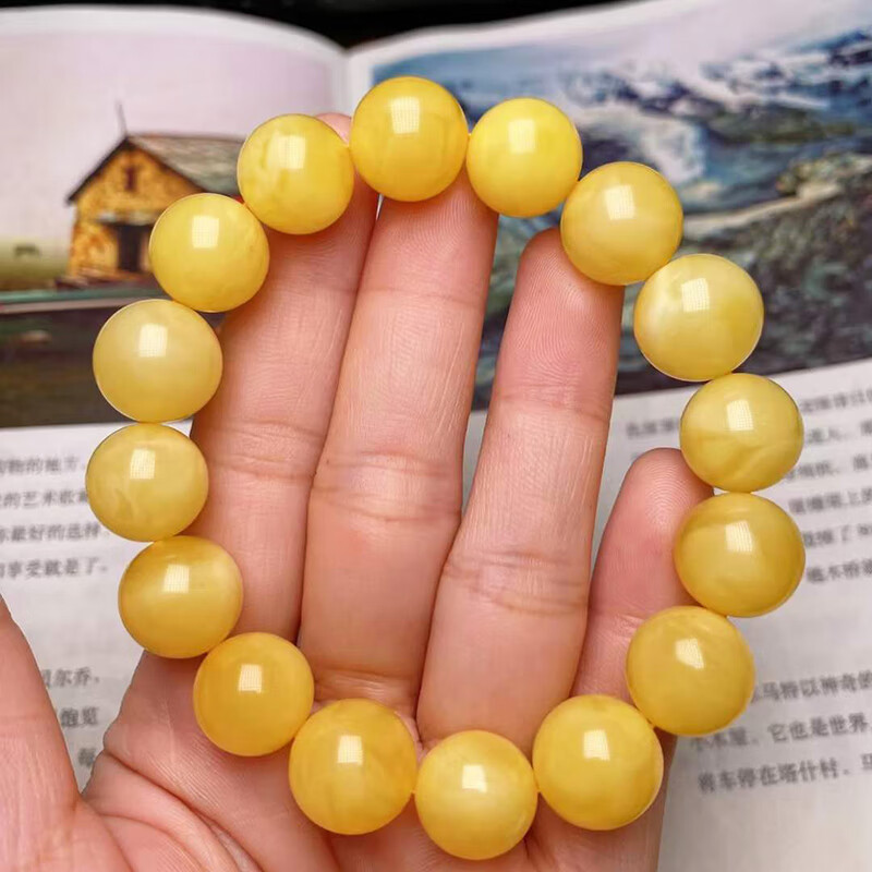 蜜蜡手链手串 珠径12 mm 蜡质饱满密实色泽醇美富贵 厂家直供【图片