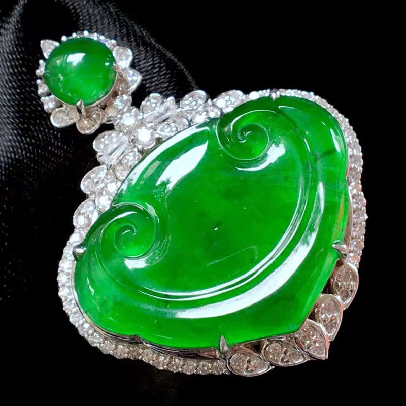 证书:ngtc/国家珠宝玉石质量监督检验中心镶嵌材质:金镶嵌适用人群