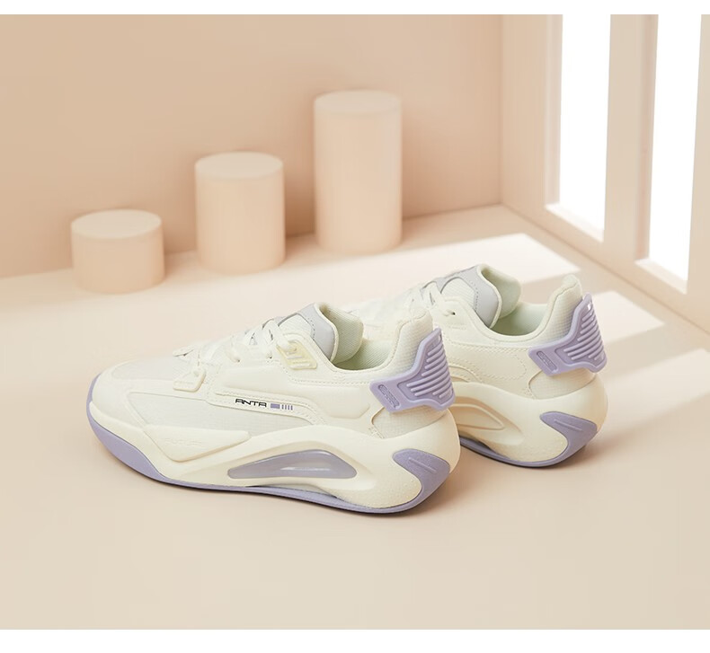 安踏女鞋超体运动鞋子女士休闲鞋跑步鞋旅游鞋象牙白杨絮紫芯片灰375