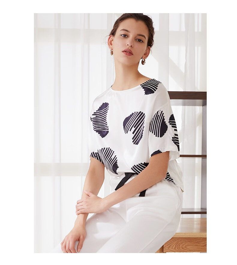 商场同款鹿王桑蚕丝真丝圆领短袖t恤套头上衣女复古优雅轻薄透气春夏