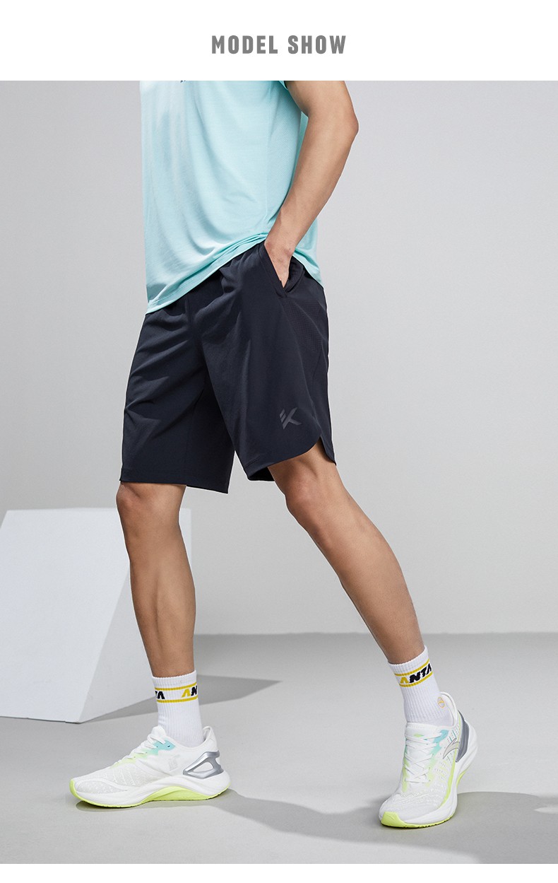 安踏短裤男2022夏季新款梭织黑色跑步健身五分裤透气运动裤男