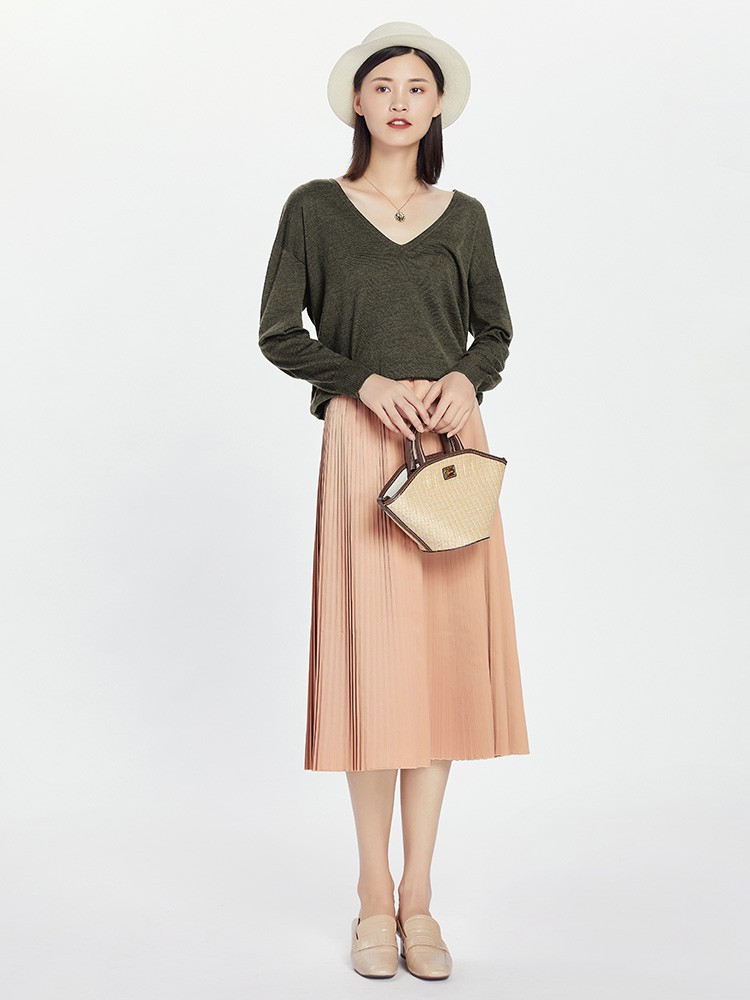 哥弟女装 天衣无缝全成型 2020秋冬新款v领蝙蝠袖宽松纯羊毛衫长袖