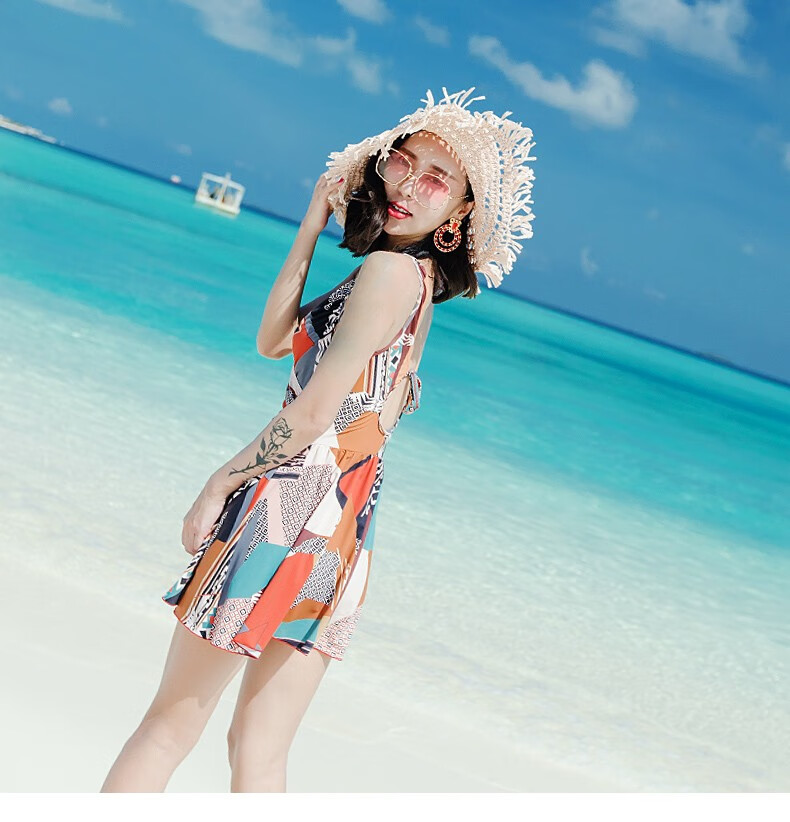 zofurun品牌连体裙式泳衣女遮肚大胸钢托聚拢保守游泳衣夏季新款显瘦