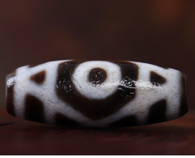 藏区回流真品包浆风化老料金刚两眼天珠天然西藏至纯老料金刚两眼天珠