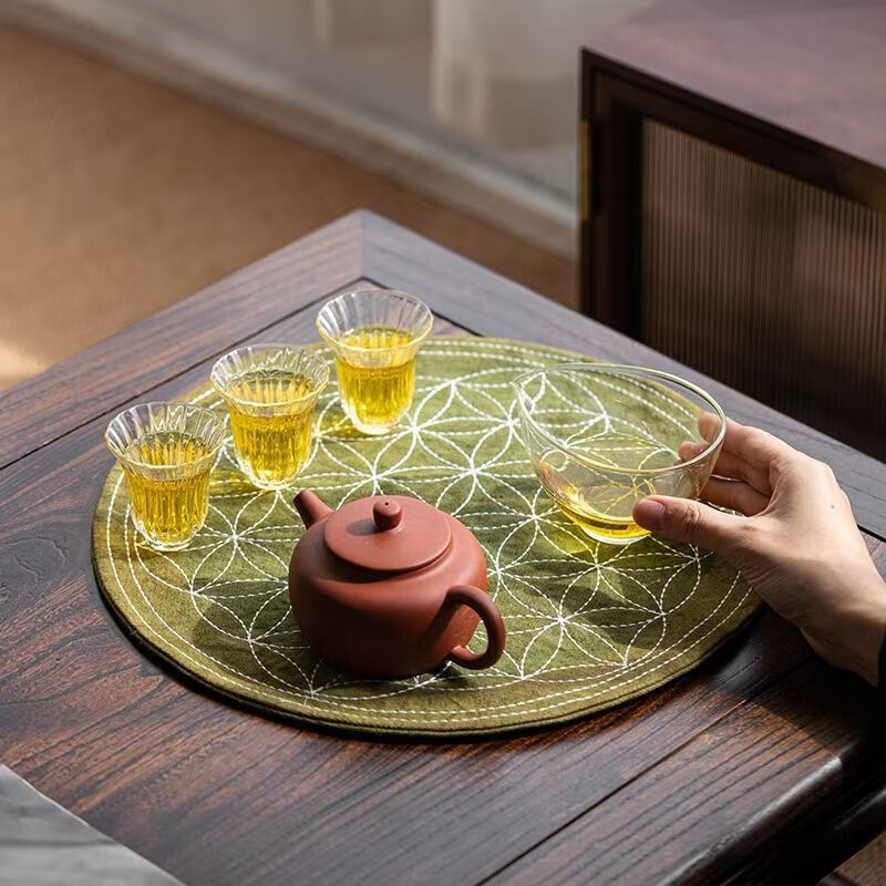 心茧日式手工刺绣茶席布圆形大号创意茶垫干泡盘家用茶壶垫子棉布玫