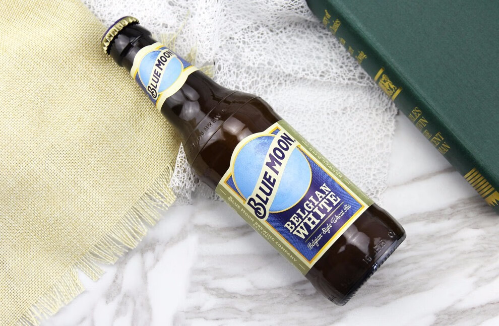 原装进口小麦啤酒蓝月小麦白啤酒瓶装精酿啤酒蓝月啤酒330ml24瓶