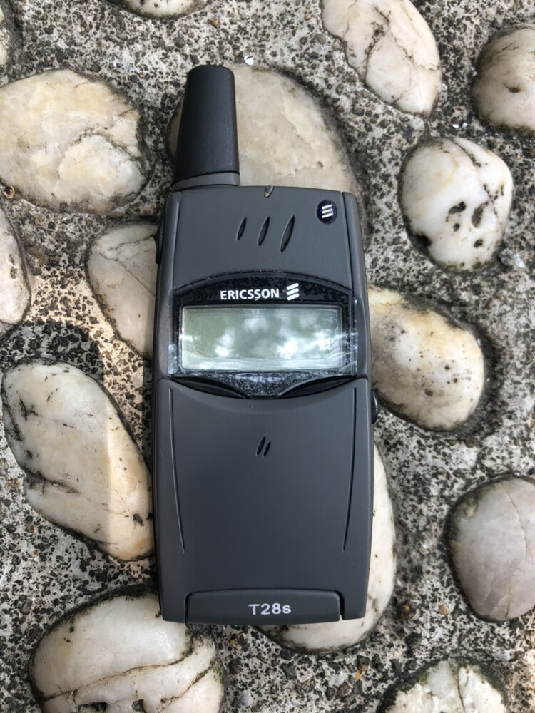爱立信t28sct28s下翻盖怀旧老古董手机经典情怀复古原版手机深灰色