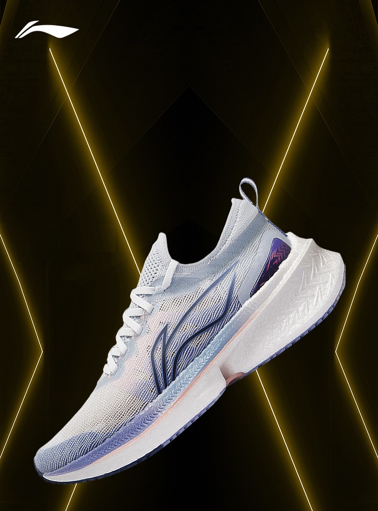 2022新品李宁飞电discovery女子一体织高回弹竞速跑鞋arms008标准白水