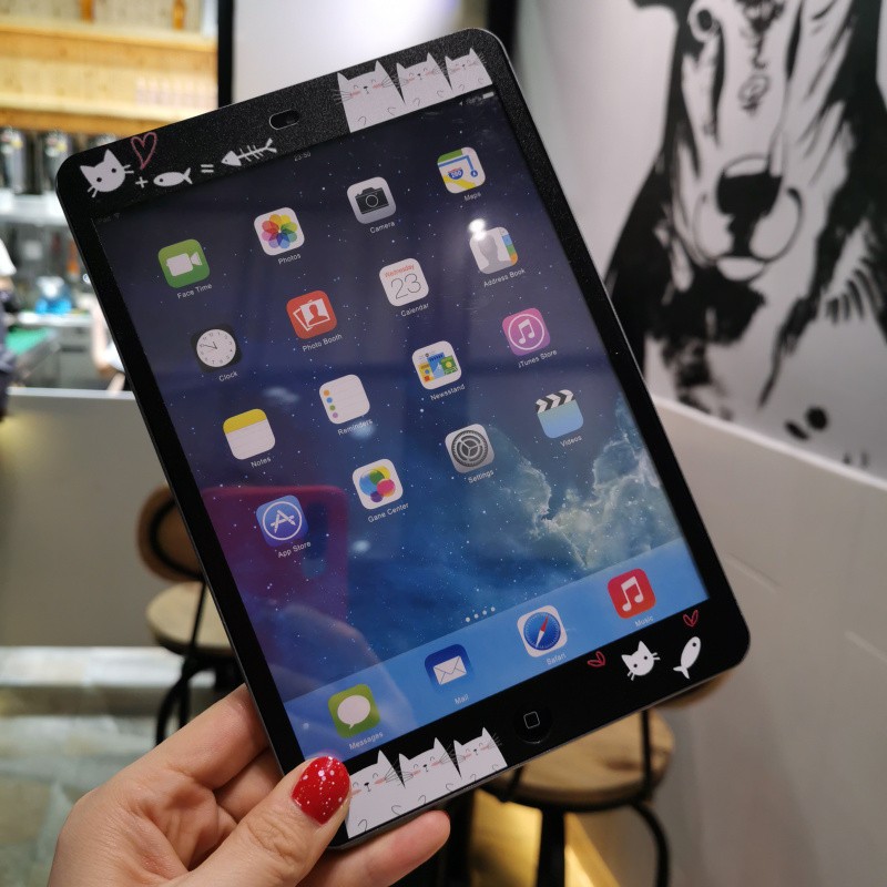 盾壳卡通海贼王苹果2020新ipad10.5钢化膜mini5/4保护膜10.2贴膜9.