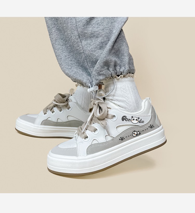 鞋子学生透气皮面休闲运动板鞋女低帮可爱panda38码按平时的尺码选择