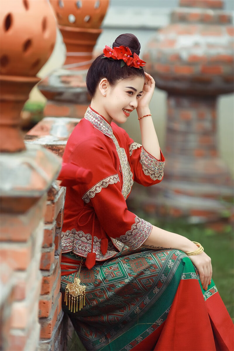 沙芭利传统傣族服装经典傣泐款红色婚服东南亚风情服饰少数民族演出服