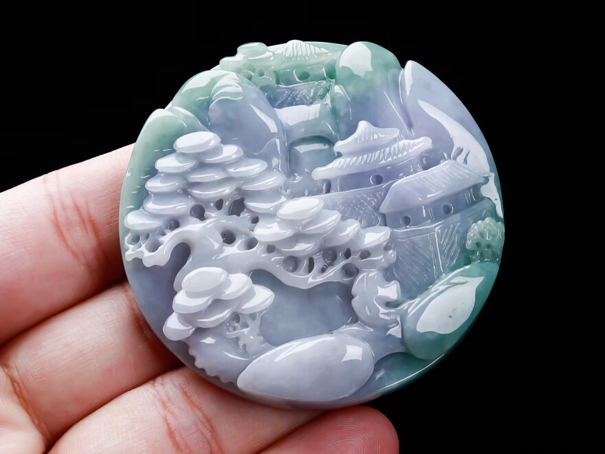 冰芝玉翡翠珠宝春带彩山水牌7122g