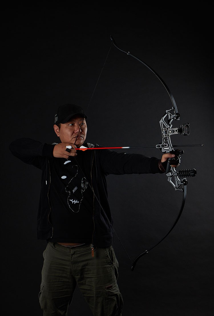 竞技比赛入门新手训练运动户外装备军迷用品黑鹰反曲弓远程套餐30磅