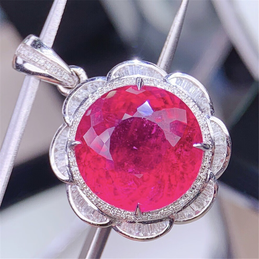 墨辰珠宝天然红碧玺吊坠彩色宝石18k金镶嵌裸石重量135ct晶体无暇附
