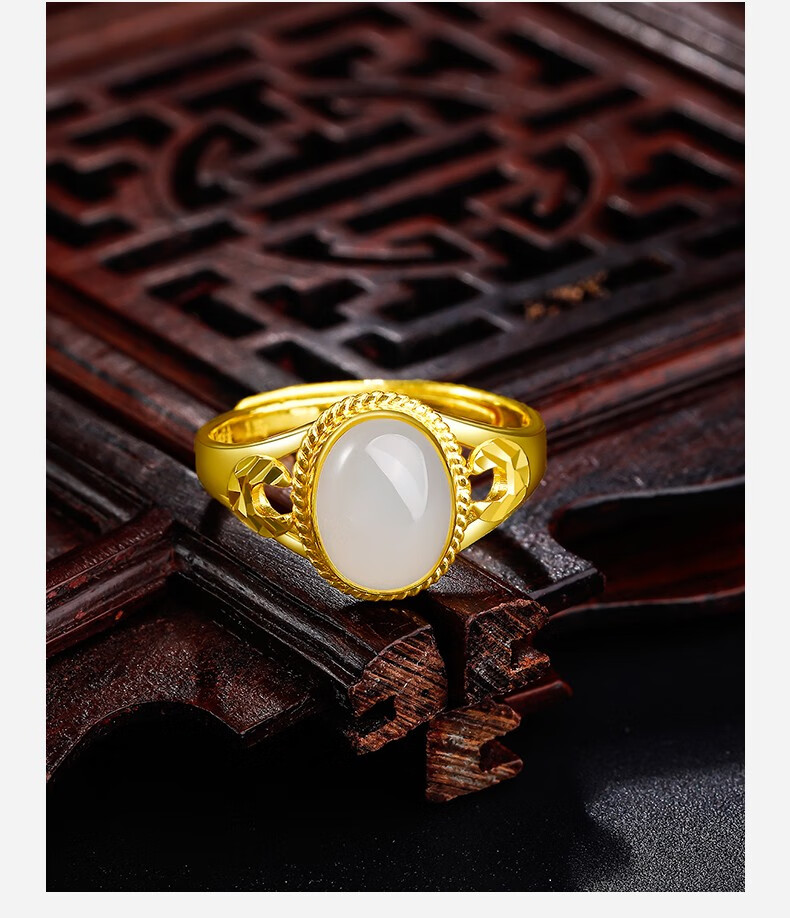 周六福 金镶玉戒指女活口黄金足金圈白玉和田玉手饰 现货