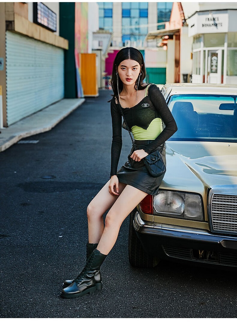 思加图冬季新款马丁靴女ins潮瘦瘦靴长靴高筒靴皮靴9yj03ds0 黑色(绒