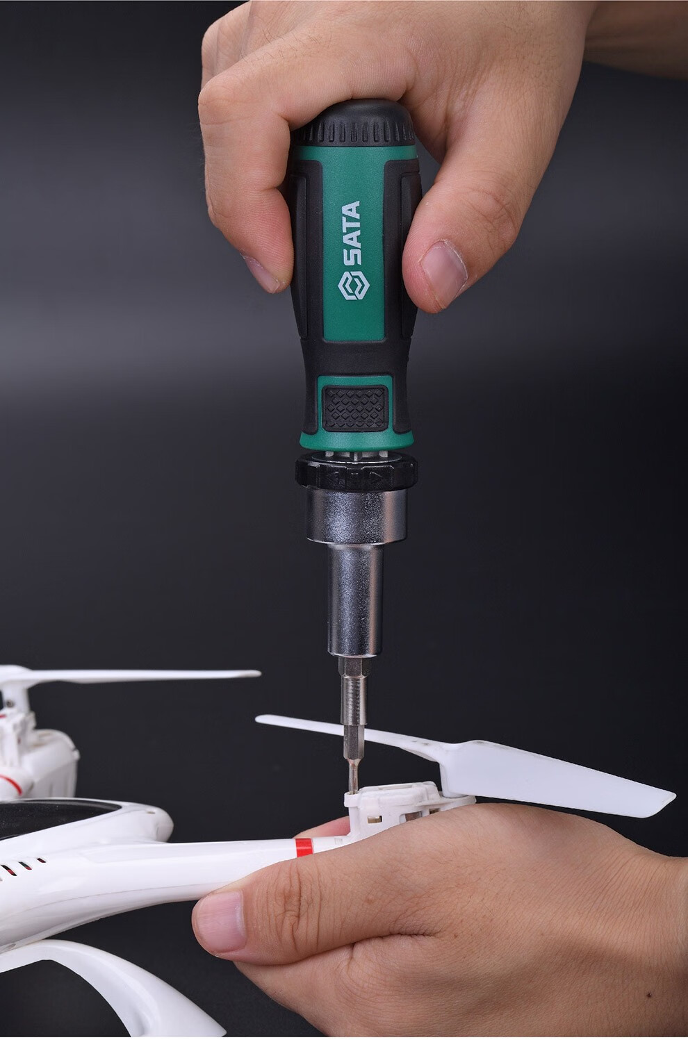 世达sata螺丝刀套装工具棘轮精密多功能家用电脑维修拆机工具38件棘轮