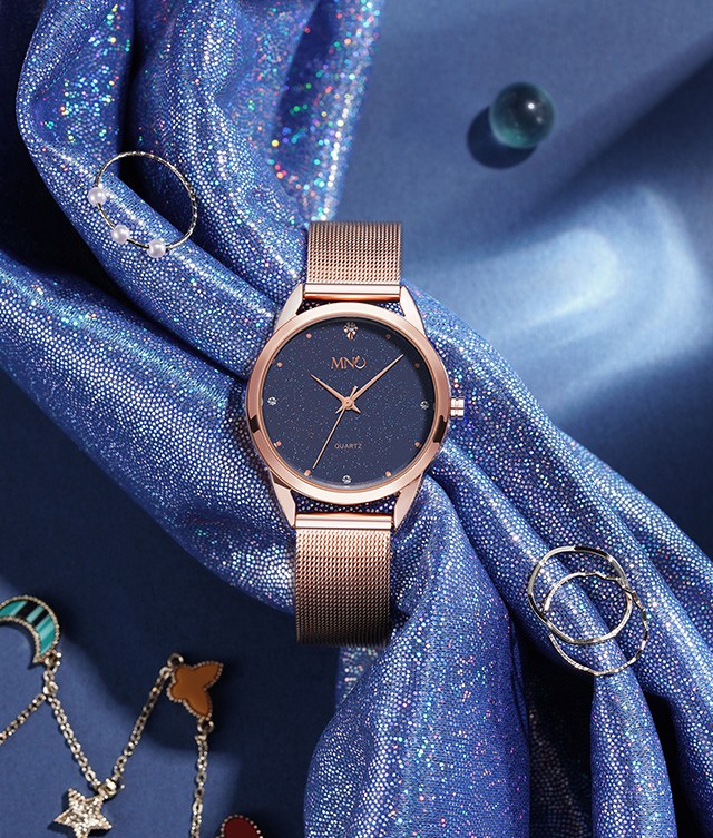 mno梦梭手表女学生韩版简约潮流镶钻星空石英女表初中学生高中生时尚