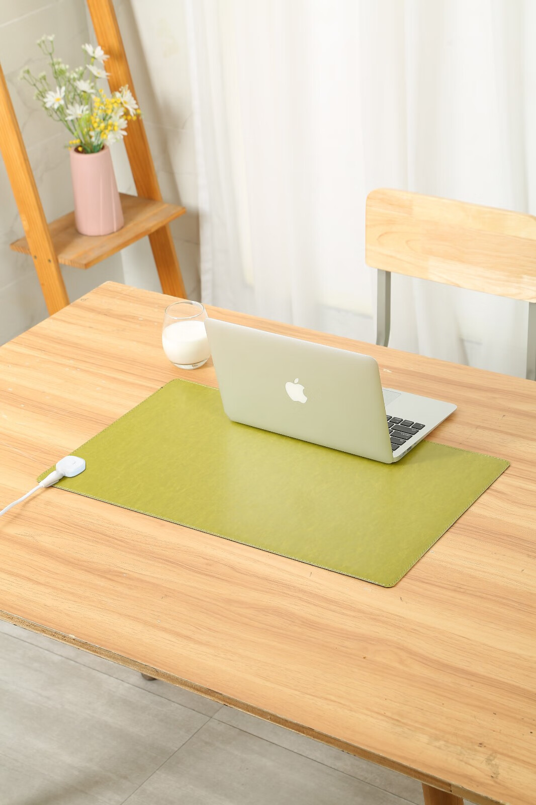 暖桌垫可调温防水鼠标加热垫书桌书写电脑办公桌暖垫学生写字发热暖手