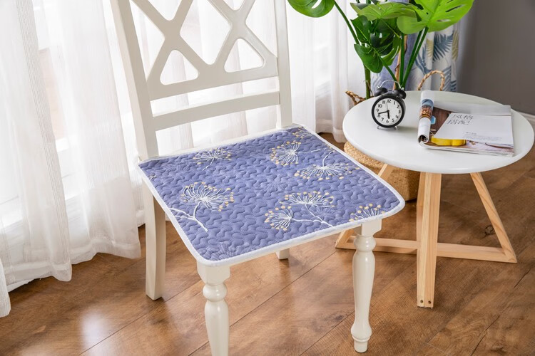 萌佳宝薄款坐垫夏季透气斜纹椅子垫小清新带绑带防滑餐椅垫学生凳子垫