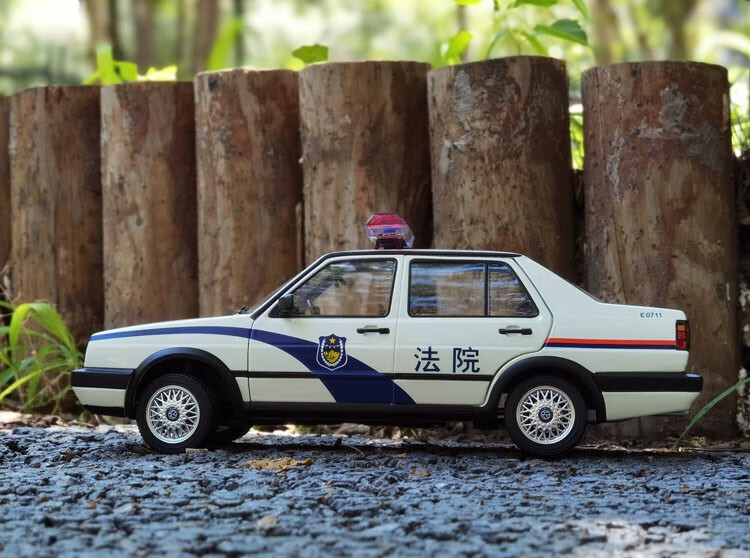 18 大众捷达警车 出租车 jetta gt mk2 经典版 方灯合金汽车模型车模