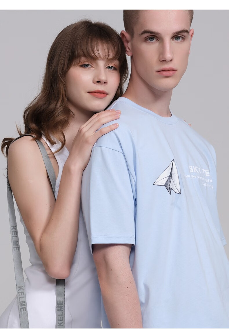 kelme/卡尔美 夏季新款男士短袖t恤衫运动休闲时尚纸飞