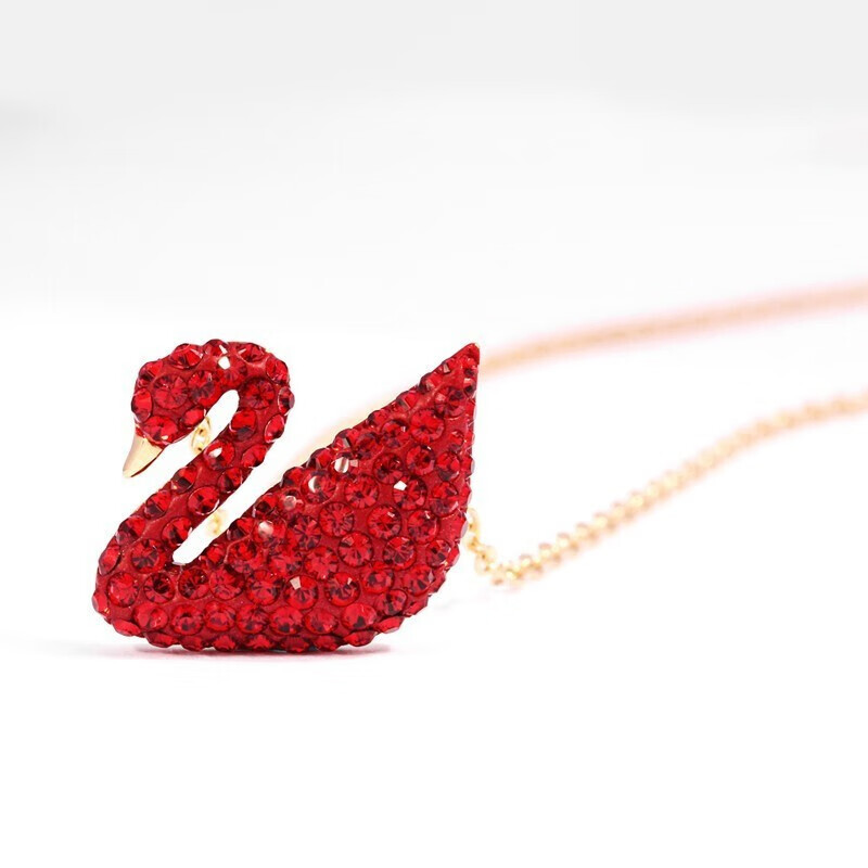 施华洛世奇优雅妩媚鸿运吉祥红天鹅项链5465400swan玫瑰金512159swan