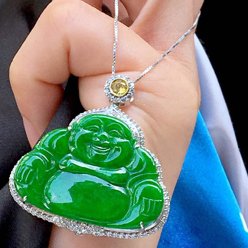 月亮翡翠 阳绿大玉佛翡翠吊坠缅甸天然翡翠男女款玉坠珠宝项链挂件