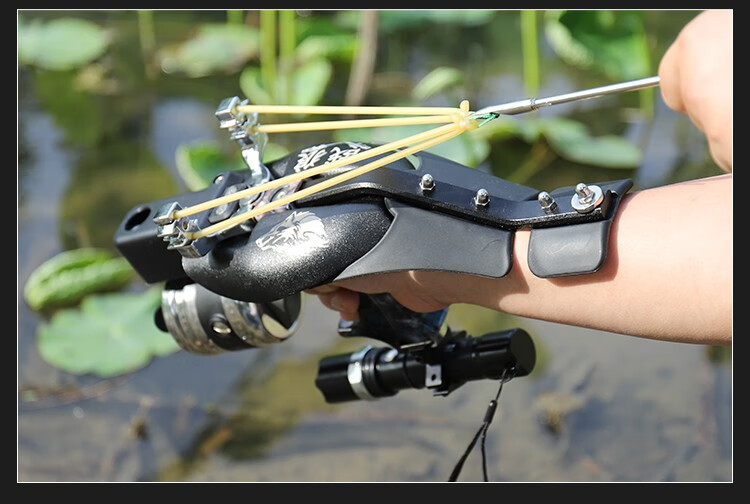 2020新款射鱼神器鱼镖箭打鱼弹弓套装激光捕鱼高精度鱼镖一体多功能射