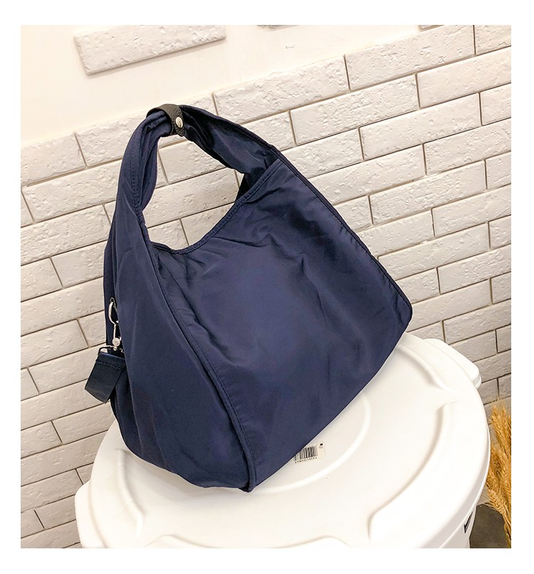 仓梵斜挎包女新款大容量尼龙女包简约休闲布包牛津布单肩包女时尚