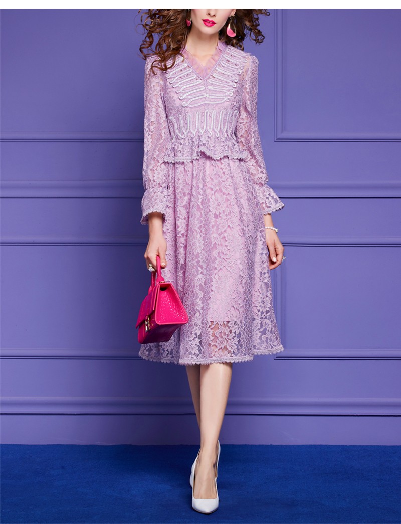 femly法曼丽 2021春装新款温柔风甜美绣花显瘦超仙过膝裙子f37238