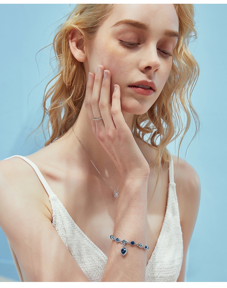 劳拉图(laolatu)奢侈品牌手链女采施华洛世奇水晶手饰品情侣闺蜜手镯