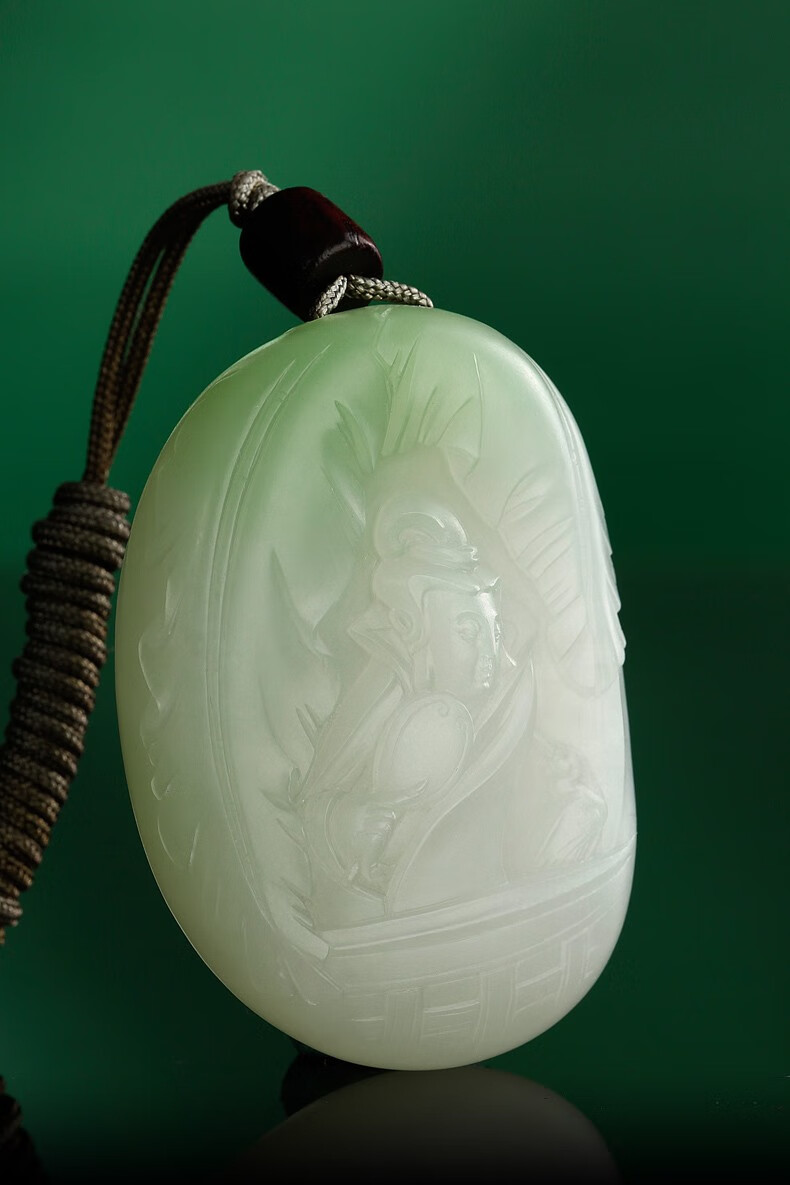 七彩云南和田玉吊坠白玉翠青仕女玉佩挂件孤品附鉴定证书